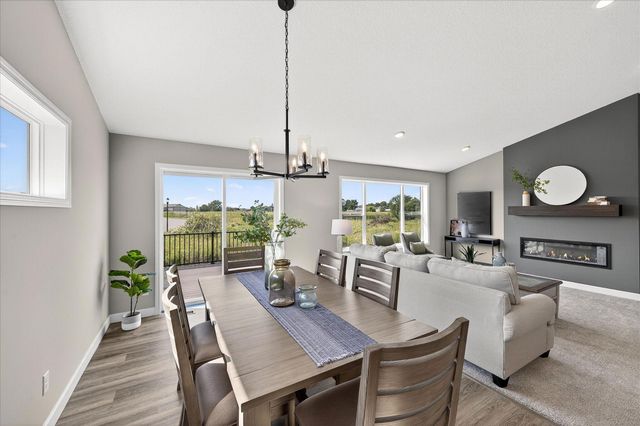 1321 Woods Road NE, Isanti, MN 55040