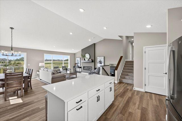 1321 Woods Road NE, Isanti, MN 55040