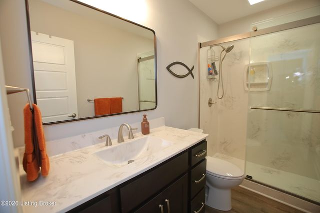 5724 Ruby Falls Dr, Prospect, KY 40059