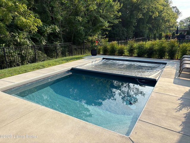 5724 Ruby Falls Dr, Prospect, KY 40059