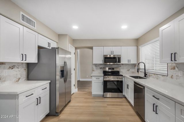4648 W DEL RIO Street, Chandler, AZ 85226
