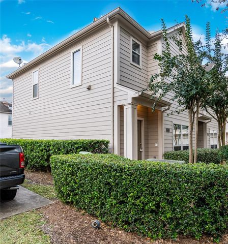 850 W Heights Hollow Lane, Houston, TX 77007