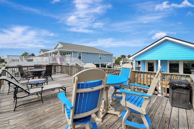 22205 Frio Drive, Galveston, TX 77554