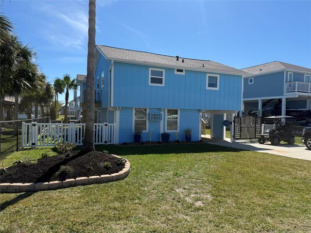 22205 Frio Drive, Galveston, TX 77554