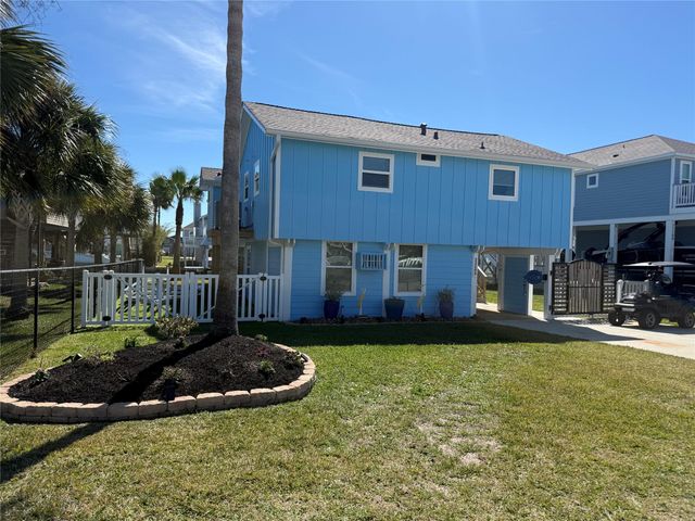 22205 Frio Drive, Galveston, TX 77554