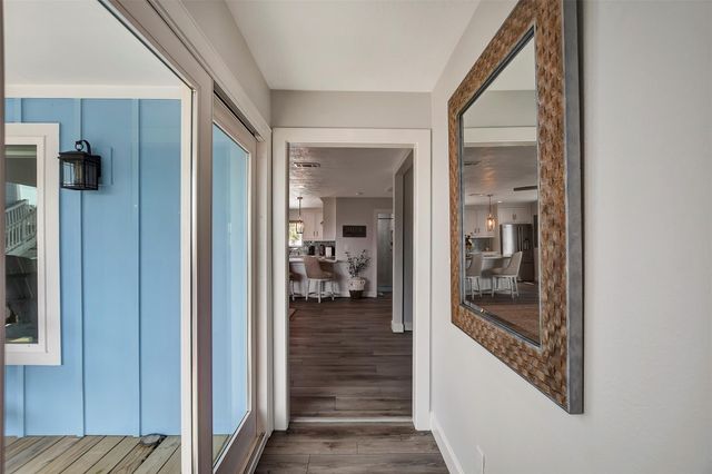 22205 Frio Drive, Galveston, TX 77554