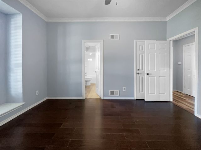 5008 Urban Crest Road, Dallas, TX 75227