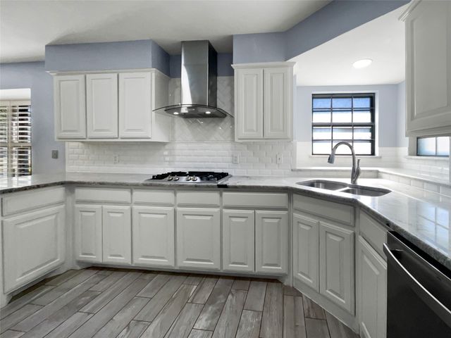 5008 Urban Crest Road, Dallas, TX 75227