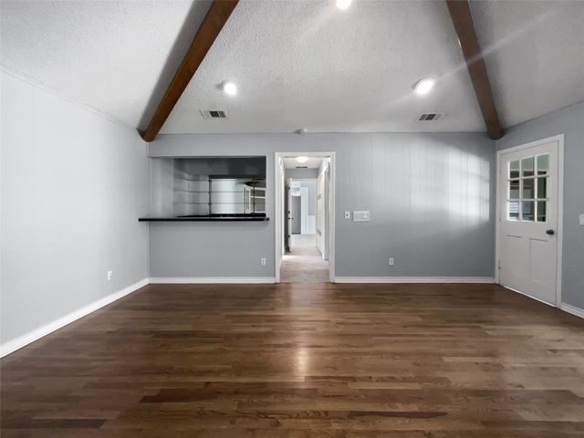 5008 Urban Crest Road, Dallas, TX 75227