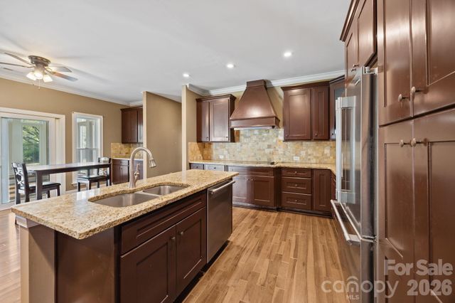 255 Woodlea Court, Mooresville, NC 28115