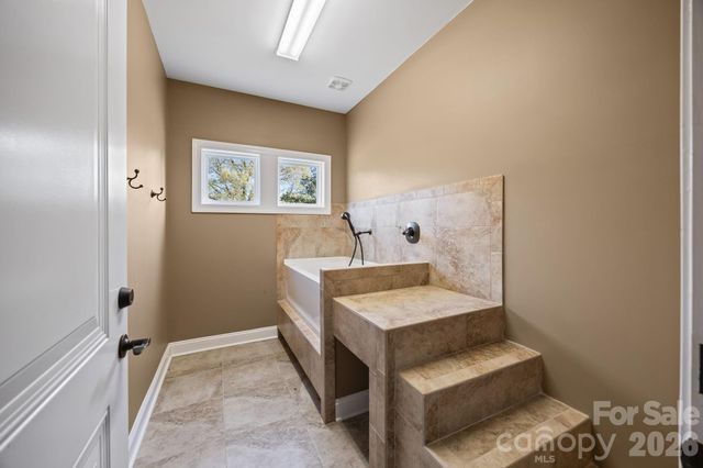 255 Woodlea Court, Mooresville, NC 28115