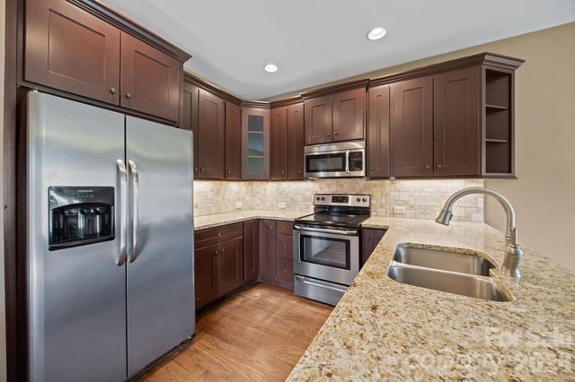 255 Woodlea Court, Mooresville, NC 28115
