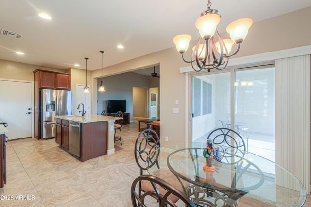 17 S ALAMOSA Avenue, Casa Grande, AZ 85194