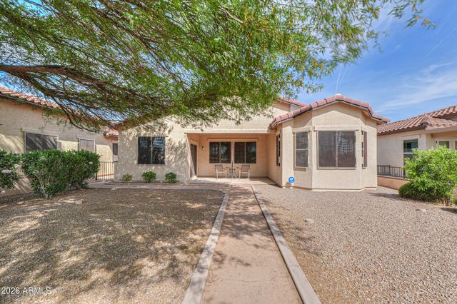 17 S ALAMOSA Avenue, Casa Grande, AZ 85194