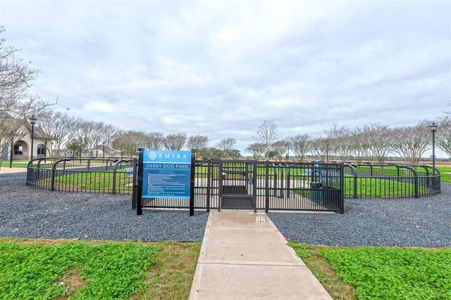 19319 Stagecoach Breeze Lane, Tomball, TX 77377