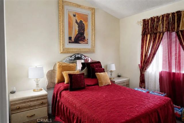 2736 Annapolis, San Bernardino, CA 92408