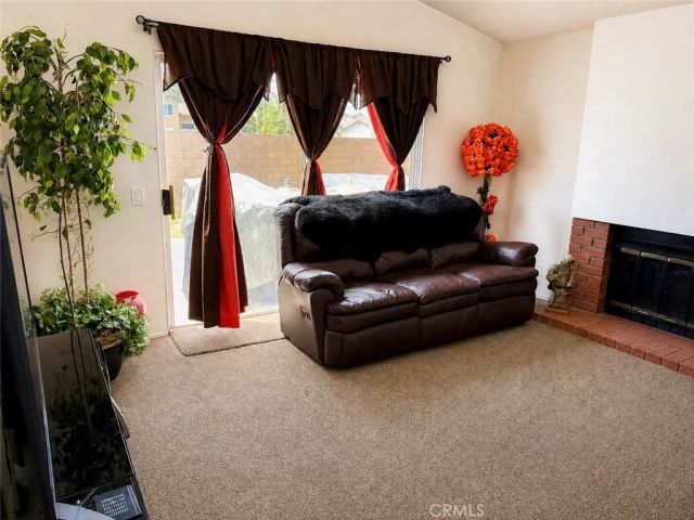 2736 Annapolis, San Bernardino, CA 92408