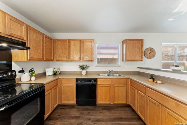 14919 Wilmington, Selma, TX 78154