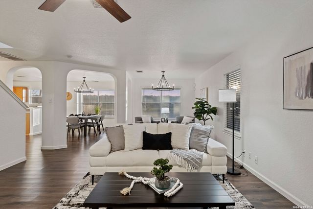 14919 Wilmington, Selma, TX 78154