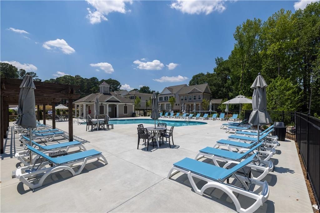 Image 41 of property listing at 2230 Siskin Square Road 87, Duluth, GA 30096