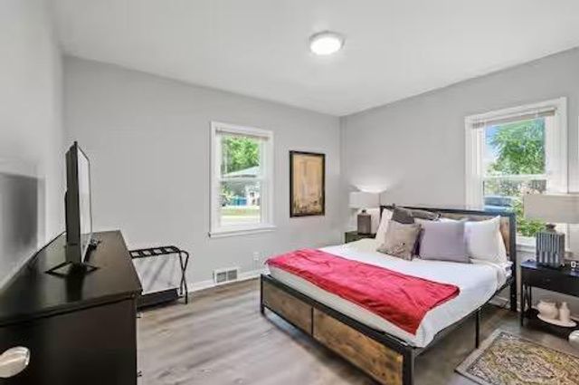 17323 Bay Circle, Minnetonka, MN 55391