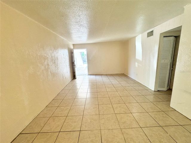 1229 KENNEDY ROAD 43, Daytona Beach, FL 32117