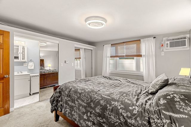 3 Adams Ave, Methuen, MA 01844