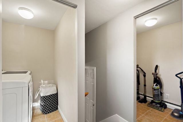 3 Adams Ave, Methuen, MA 01844