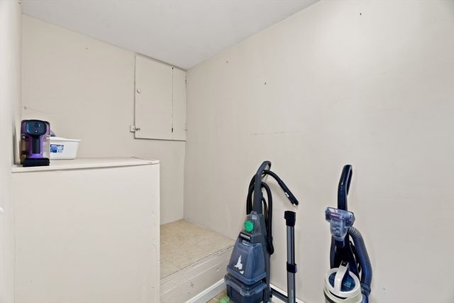 3 Adams Ave, Methuen, MA 01844