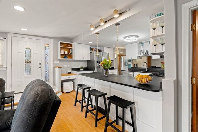 3 Adams Ave, Methuen, MA 01844