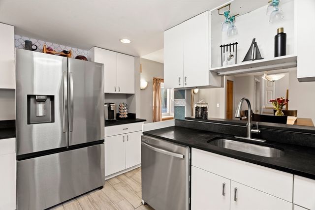 3 Adams Ave, Methuen, MA 01844