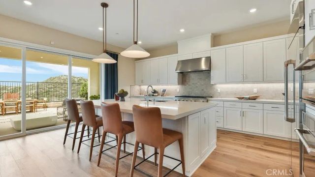 29790 Camino La Cumbre, Valencia, CA 91354