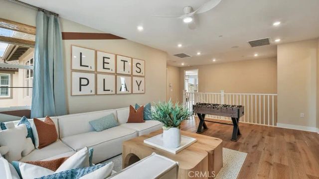 29790 Camino La Cumbre, Valencia, CA 91354