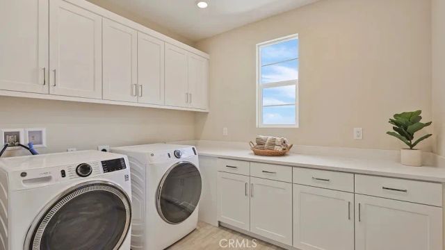 29790 Camino La Cumbre, Valencia, CA 91354