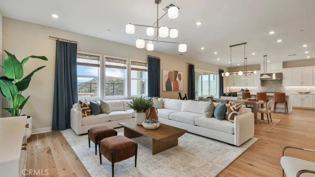 29790 Camino La Cumbre, Valencia, CA 91354
