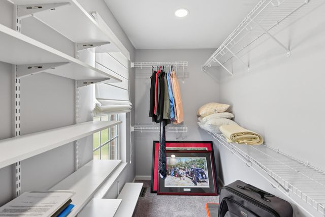 2225 Forest Lawn Drive, Florence, KY 41042