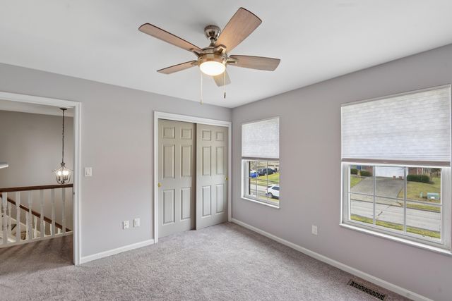 2225 Forest Lawn Drive, Florence, KY 41042