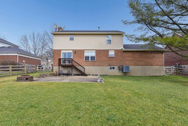 2225 Forest Lawn Drive, Florence, KY 41042