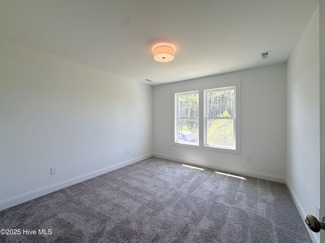 609 High Tide Drive, Sneads Ferry, NC 28460