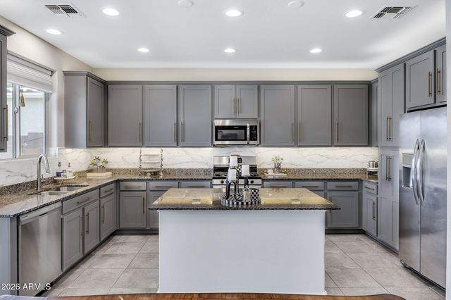 25218 N 143RD Lane, Surprise, AZ 85387