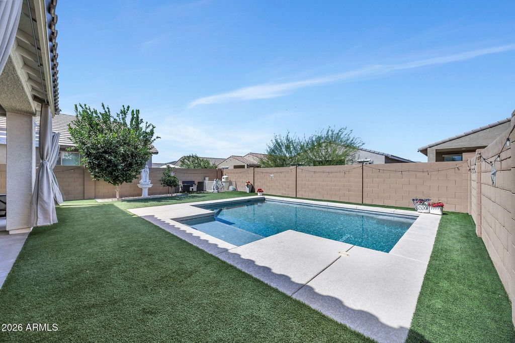 Image 28 of property listing at 25218 N 143RD Lane, Surprise, AZ 85387