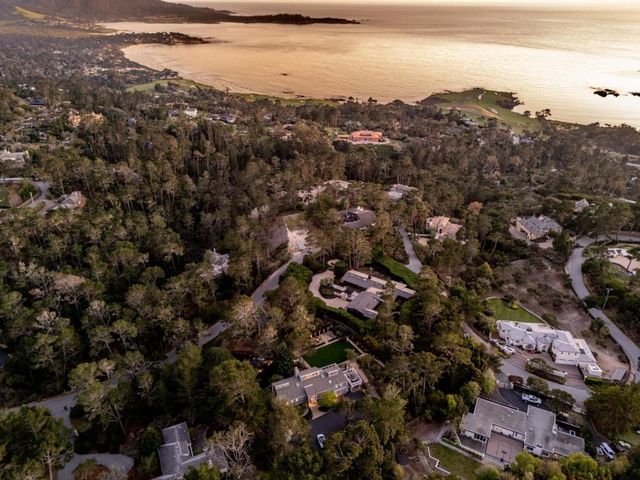 1633 Sonado Road, Pebble Beach, CA 93953