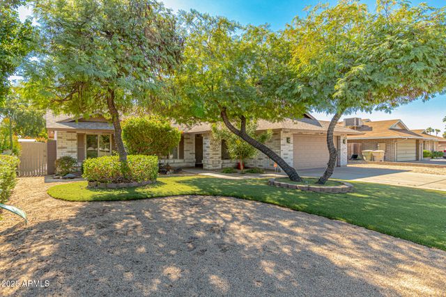 6243 W Cholla Street, Glendale, AZ 85304