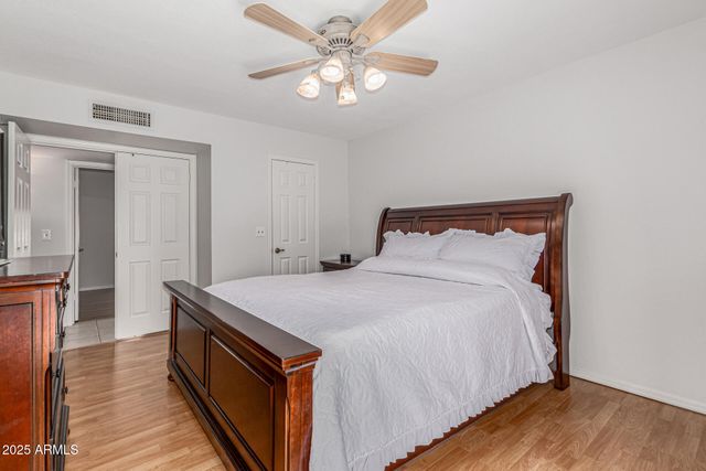 6243 W Cholla Street, Glendale, AZ 85304