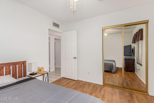 6243 W Cholla Street, Glendale, AZ 85304