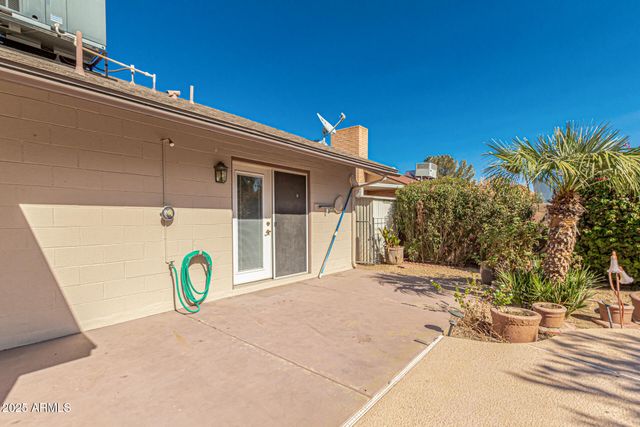 6243 W Cholla Street, Glendale, AZ 85304