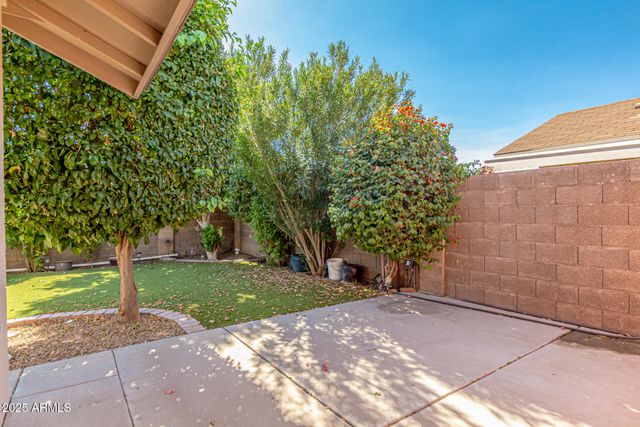 6243 W Cholla Street, Glendale, AZ 85304