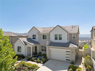 28609 Windbreak Terrace, Saugus, CA 91350