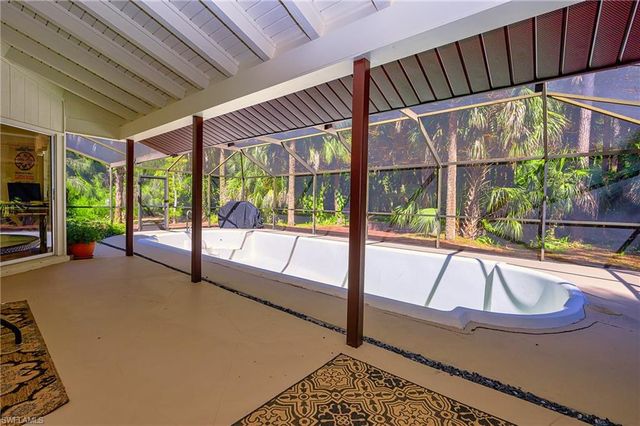 5675 Golden Oaks LN, Naples, FL 34119