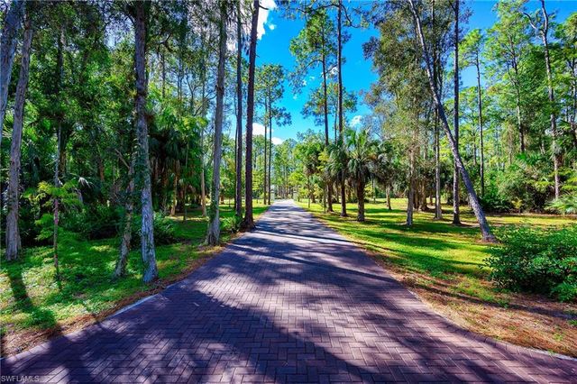 5675 Golden Oaks LN, Naples, FL 34119